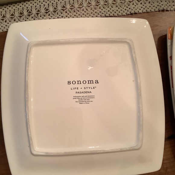 Pasadena Square dinner plate by Sonoma home - Picture 3 of 3